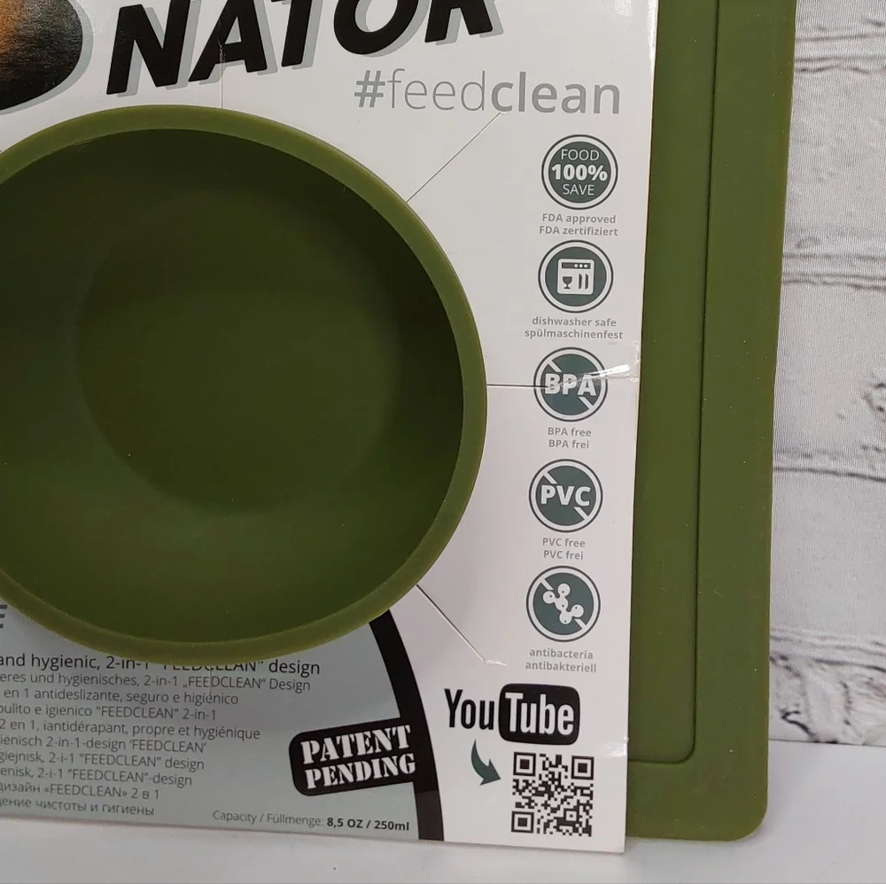 'YUMMY NATOR' 2-IN-1 FEED-CLEAN PET FEEDING BOWL & MAT